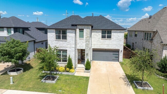 Building Photo - 2446 Bainbridge Dr