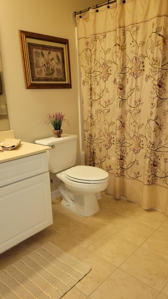 Building Photo - 4270 Calinda Ln