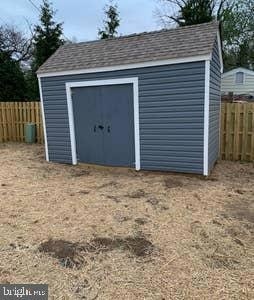 Building Photo - 6145 5th St