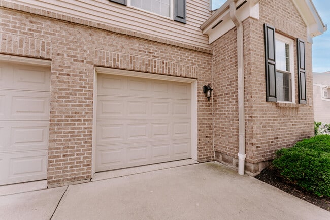 Building Photo - 559 Rivers Breeze Dr