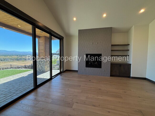 Building Photo - Brand New, Mountain Modern Home on Genoa R...