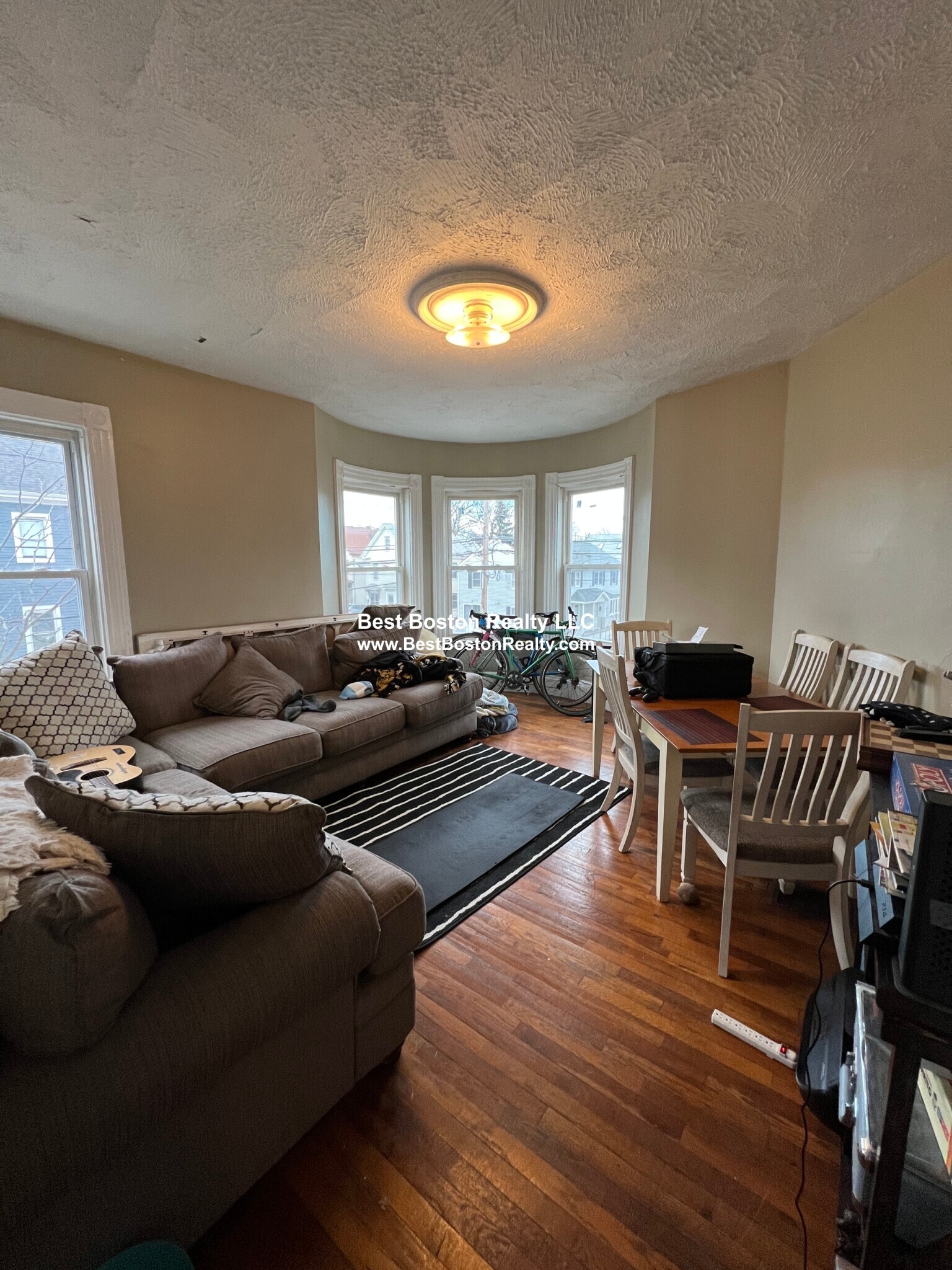 Building Photo - 59 Cedar St