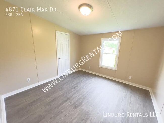 Building Photo - 4871 Clair Mar Dr