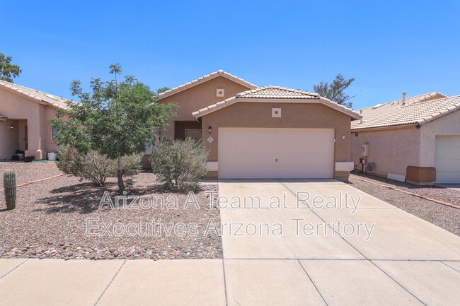 Building Photo - 8070 N Wild Aster Way