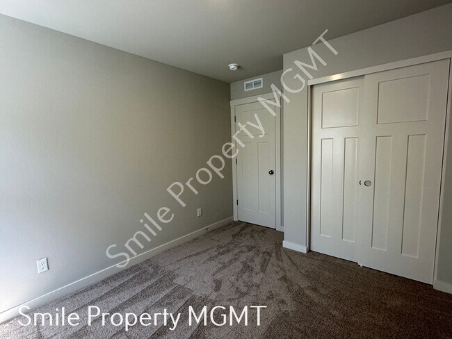 Building Photo - Brand New House for Rent