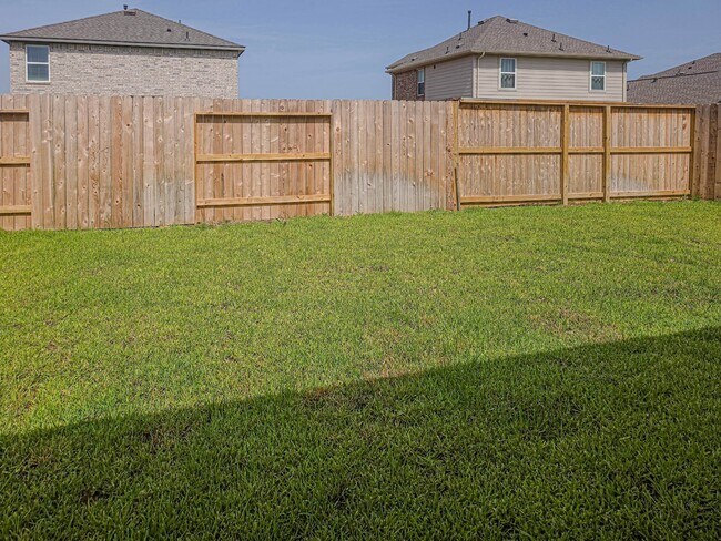Building Photo - 6323 Laguna Terra Dr