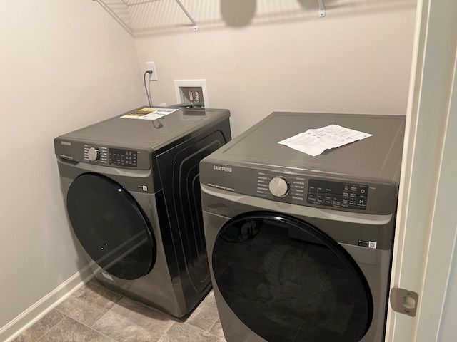 Building Photo - 2213 Blue Monarch Dr