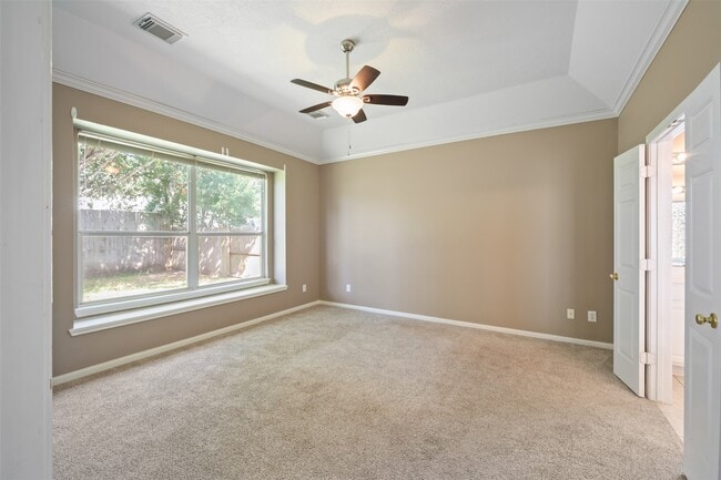 Building Photo - 406 Stockbridge Ln