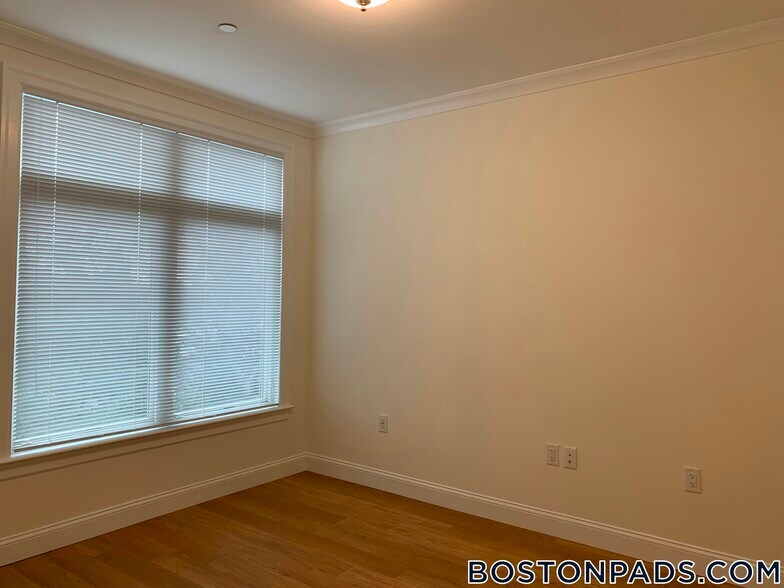 Building Photo - 101 Asheville Rd