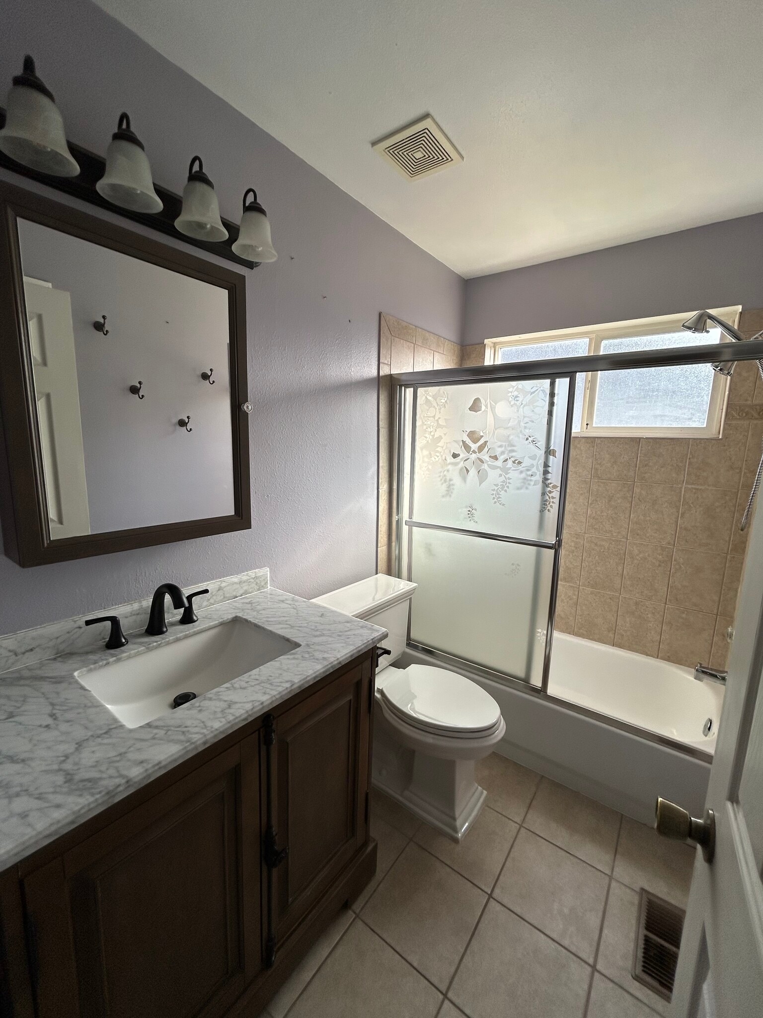 Hall Bathroom - 2120 Keystone Ave