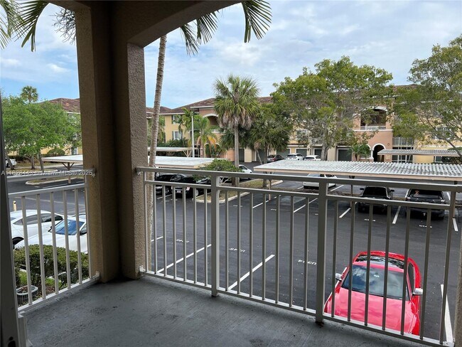 Building Photo - 6565 Emerald Dunes Dr