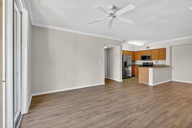 Building Photo - 6450 Emerald Dunes Dr