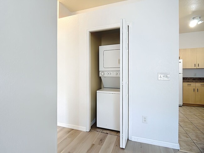 Building Photo - Amenities Galore in Lake Marion Golf Resort! Gated Community! Lovely 2-Bedroom, 2-Bath Condo!