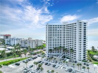 Building Photo - 260 Seaview Ct