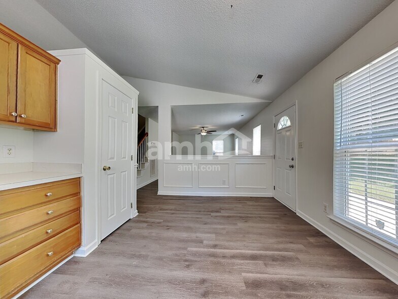 Building Photo - 5548 Timbertop Ln