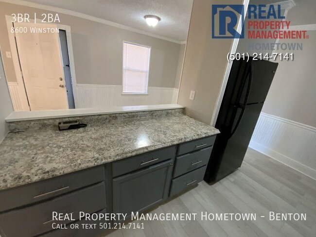 Building Photo - Newly Renovated 3-bedroom 2-bath House in ...