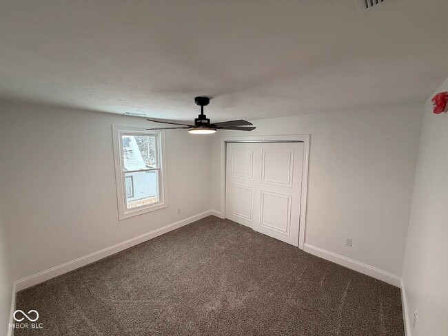 Building Photo - 4210 S Post Rd