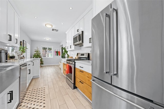 Building Photo - 5049 Adenmoor Ave