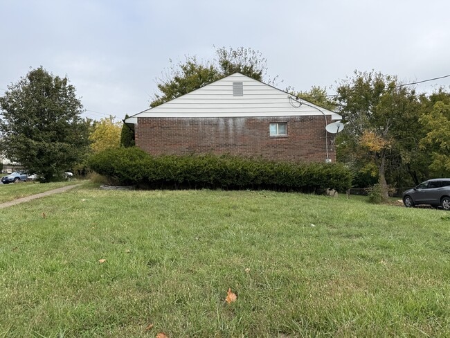 Building Photo - 4410 N Bend Rd