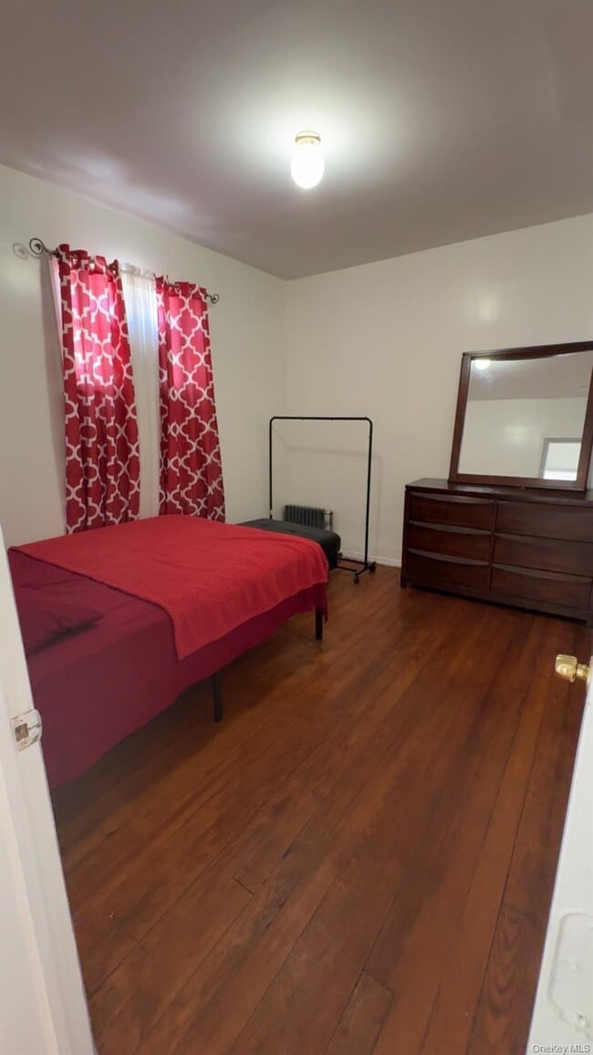 Building Photo - 3027 Radcliff Ave