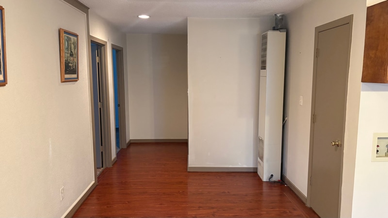 Building Photo - 203 W Washington Ave