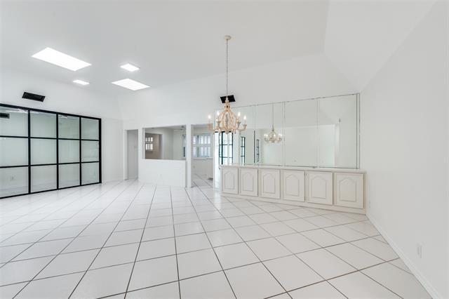 Building Photo - 3805 Brookhaven Cir