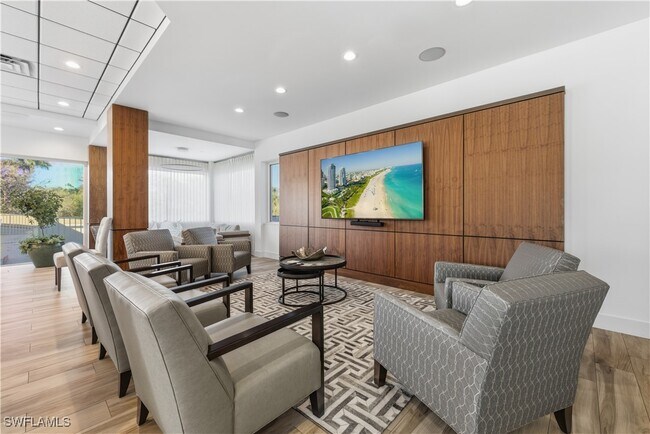 Building Photo - 6361 Pelican Bay Blvd