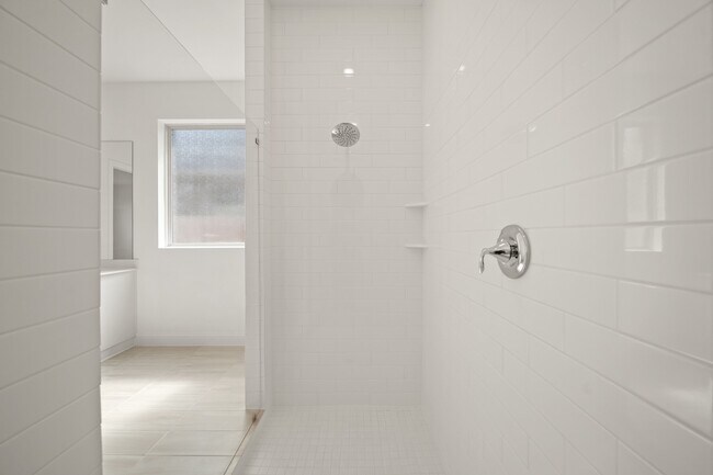 Building Photo - 4627 Windmill Lndg Ln