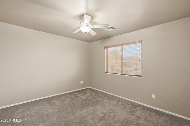 Building Photo - 3032 E Denim Trail