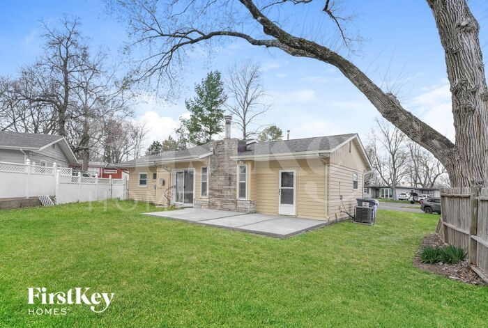 Building Photo - 34 St Laurence Dr