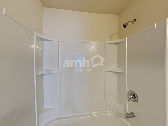 Building Photo - 282 Caminha Rd