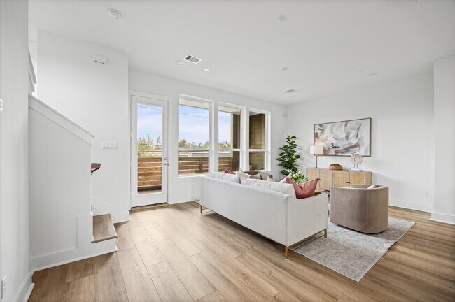 Building Photo - 5107 Avenue J