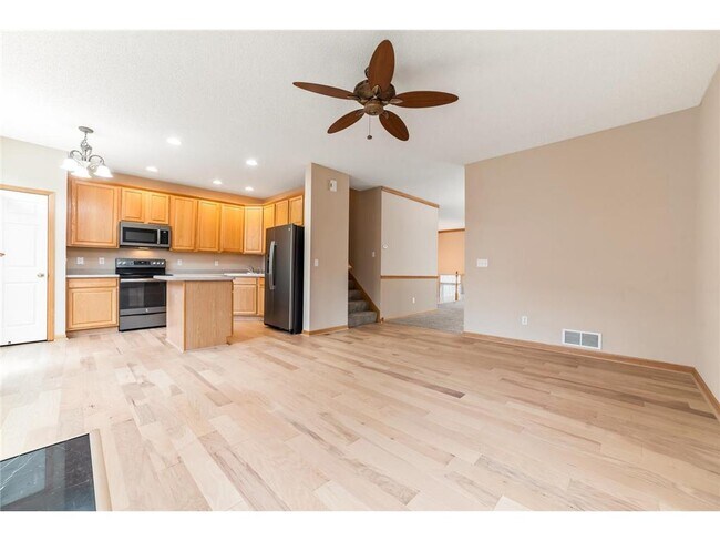 Building Photo - 15726 Frisian Ln