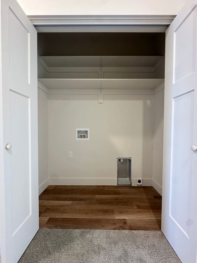 Building Photo - Brand New 3 Bed / 2.5 Bath Townhome in Sugar Mill Community