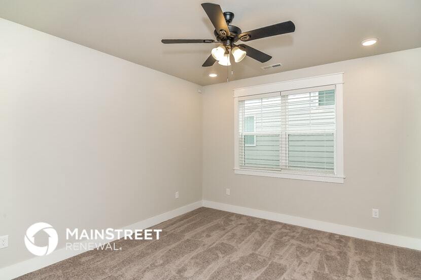 Building Photo - 228 Sounder Cir