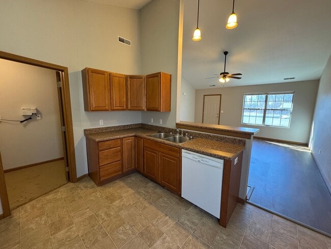 Building Photo - 36/38 Amy Lynn Drive