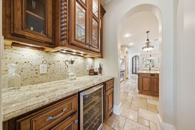 Building Photo - 14302 Belle River Ln