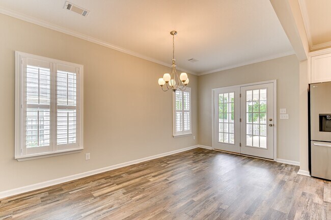 Building Photo - 157 Dublin Lp