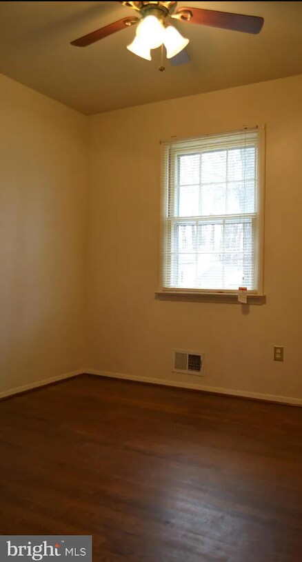 Building Photo - 4616 Twinbrook Rd