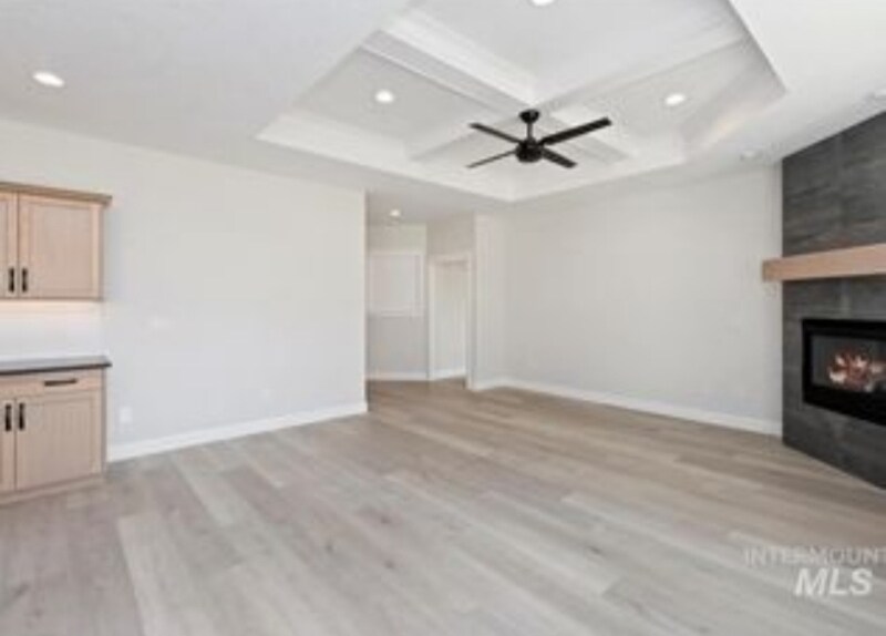 Building Photo - 15035 Veraison Pl