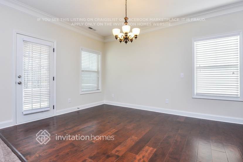Building Photo - 117 Tarkenton Ct