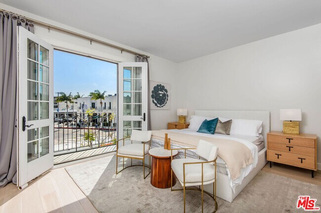 Building Photo - 15225 Palisades Village Ln