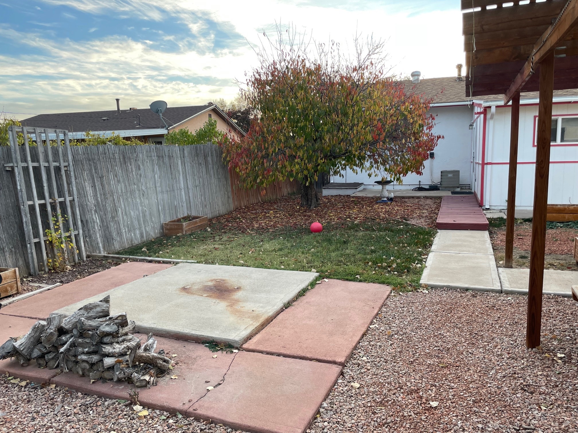 Back Yard - 3116 Skyview Ave