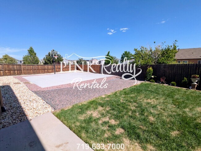 Building Photo - 7695 Wrangler Ridge Dr
