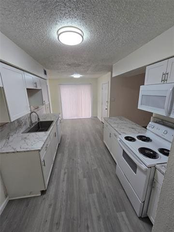 Building Photo - 1402 Frio Ln