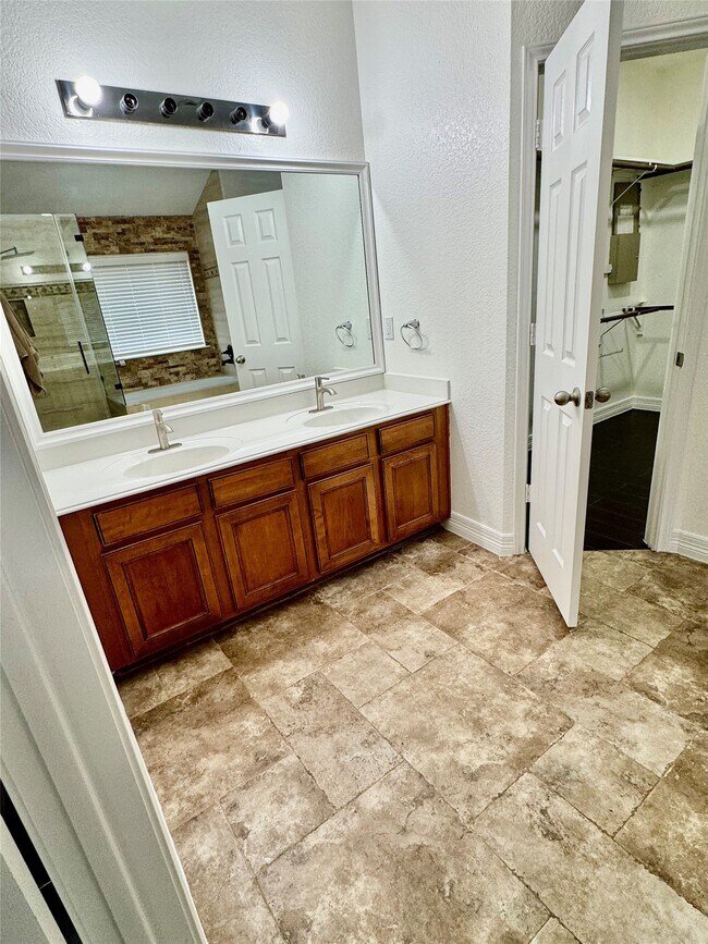 Building Photo - 21424 Quail Point Ln