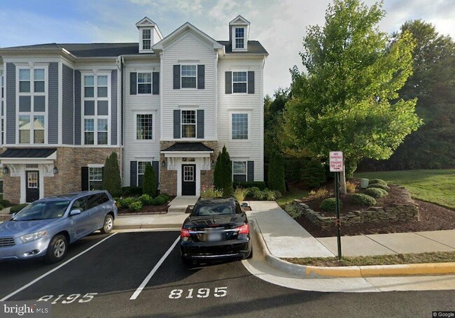 Primary Photo - 8195 Falls Grove Dr