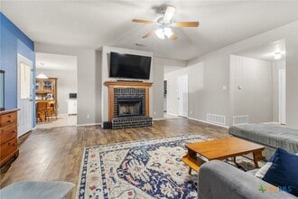Building Photo - 3609 Ida Dr