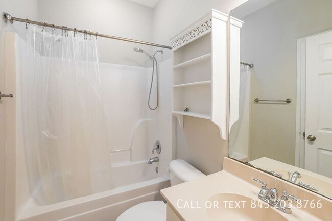 Building Photo - 3004 Treadwell St