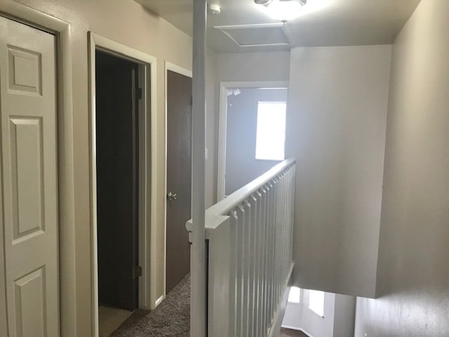 Building Photo - Pheasant Glen Town House #33